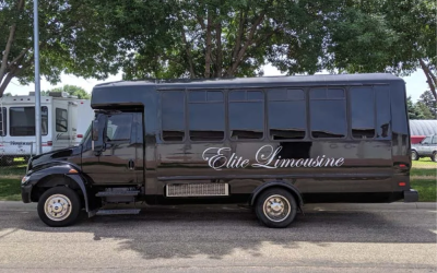 Elevate Your Sioux Falls Summer With a Limo, Party Bus or Luxury Town Car